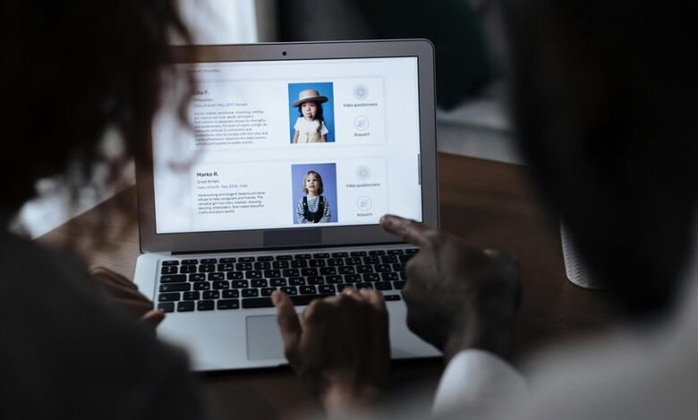 explore willis content online